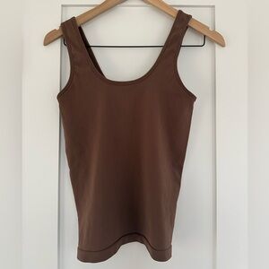 Athleta Brown Ribbed Top